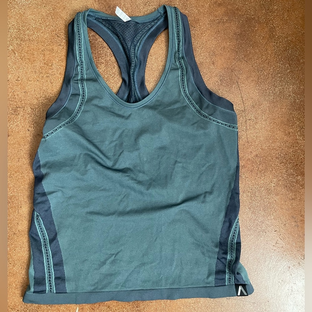 Athleta Teal Momentum Seamless Tank Top Size Large